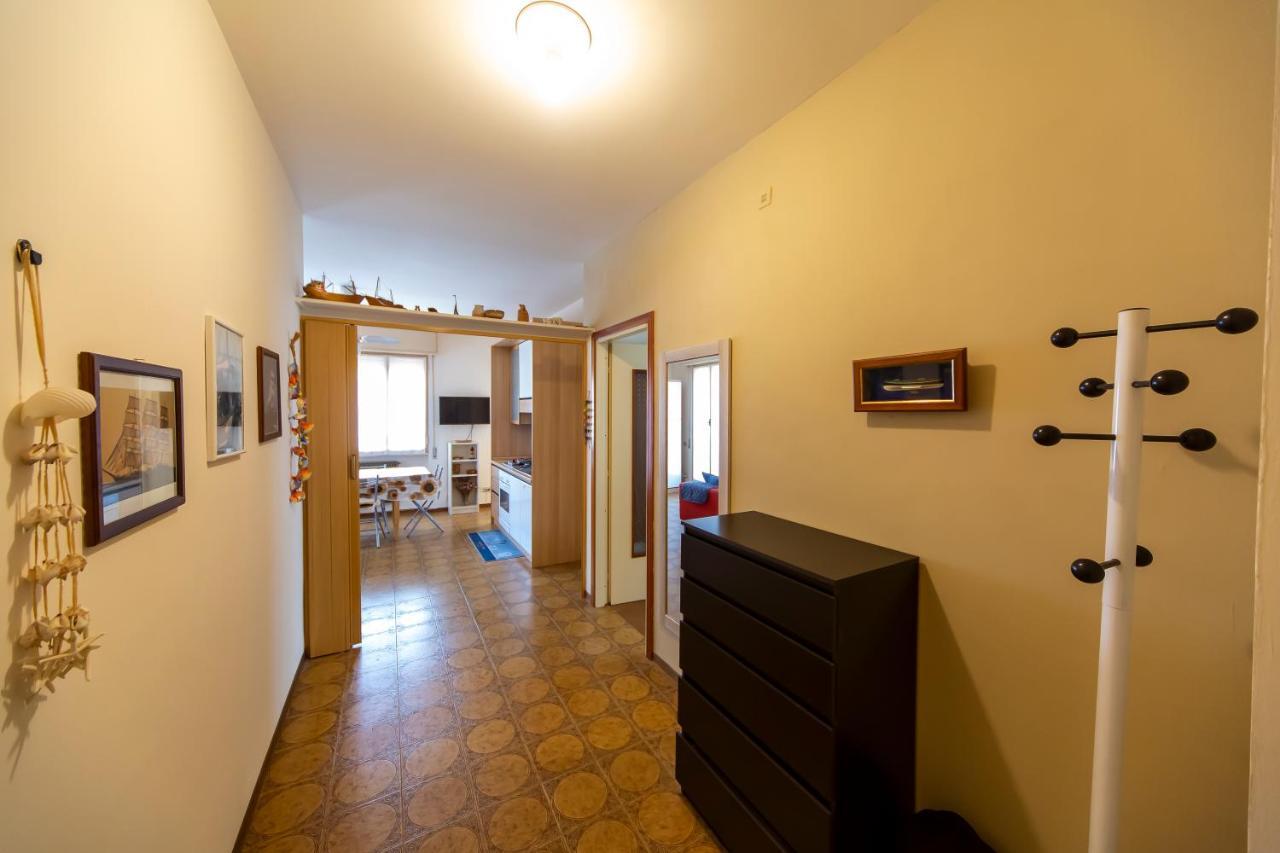 Apartamento La Casa Di Vittoria San Lorenzo al Mare Exterior foto